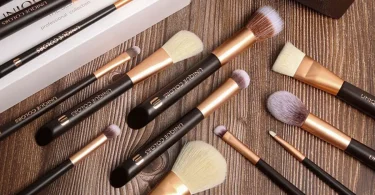 Makeup & Cosmetics The Ultimate Guide to Beauty Products, Makeup Kits & Professional Tips