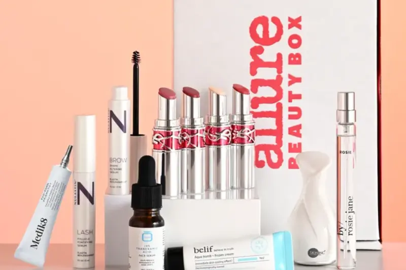 Must-Have Makeup Kit Items